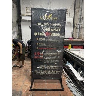 Standee khung sắt kích thước 60*160