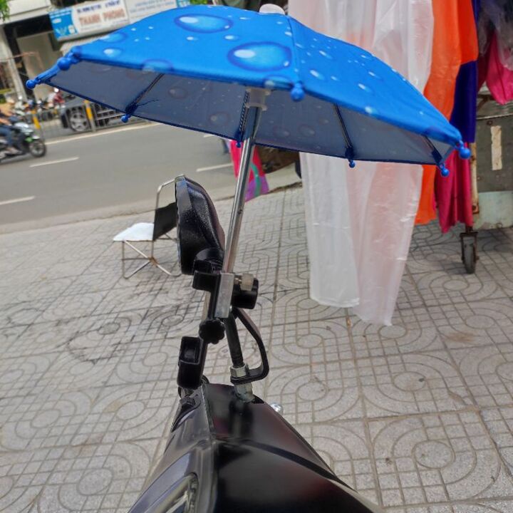 Ô Dù Mini, Dù Nhỏ Che Mưa, Che Nắng Gắn Xe Máy Chạy Grab Công Nghệ