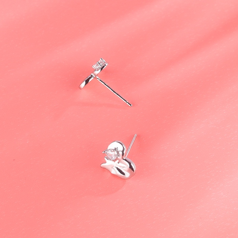 Đôi Khuyên Tai Hình Trái Tim Đính Đá Zircon Thời Trang Cho Nữ