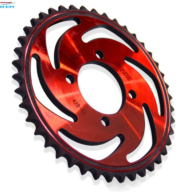 KOZI Dĩa tải (428-42T) đỏ (sport) (RG/RGV/ST2K)  SUZUKI SPORT - SU XIPO - RG 110 - RGV 120 - SATRIA 2000