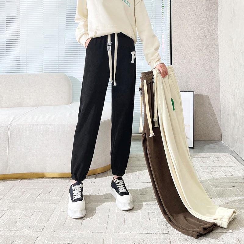 Quần jogger nữ thể thao nhung tăm ống rộng cạp chun bo gấu CHAT cao cấp Q907