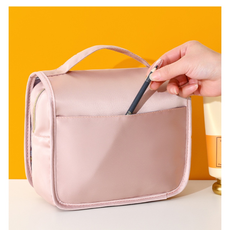 Túi Đựng Đồ Trang Điểm Chống Thấm Nước Họa Tiết Đầu Gấu Dễ Thương