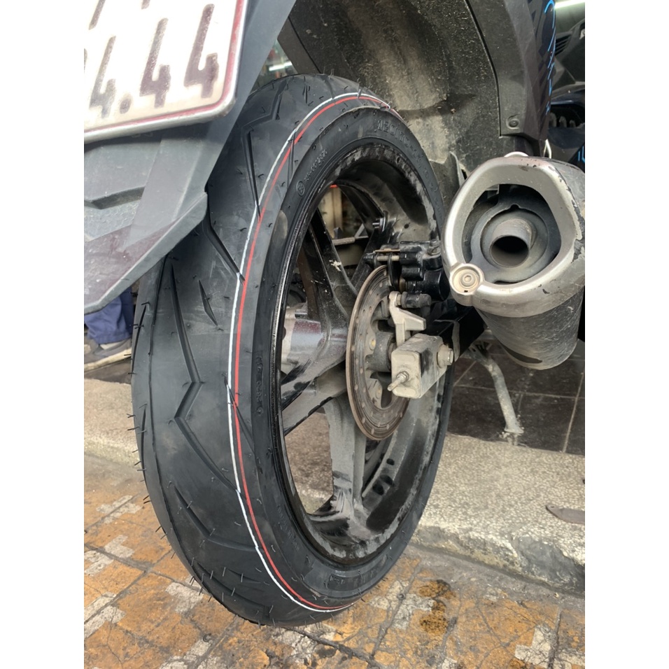 Gai Rosso Camel cho xe số bao đẹp và bao bám đường.