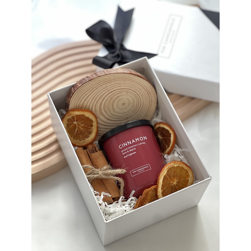 The Candleholic Petit Gift Set - Hộp quà nến thơm size 4oz trang trí cam quế