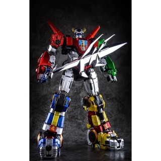 Mô hình Hesman TP-01 Titan Beast King Chogokin Voltron
