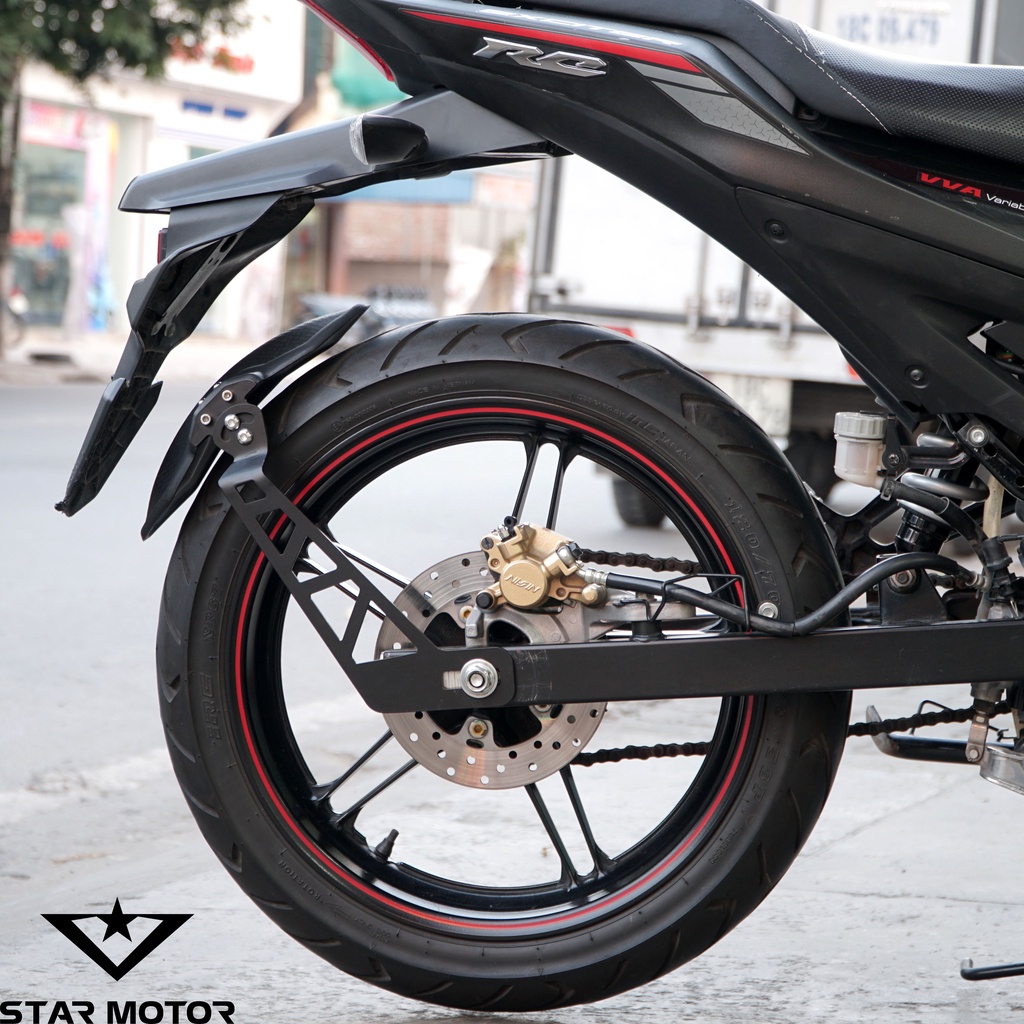 Dè chắn bùn Robot, chắn bùn 1 chân sơn Carbon dành cho các dòng xe Exciter, Winner, R15v3, MT15, PKL, PKN