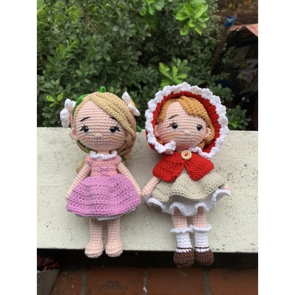 Cô bé quàng khăn đỏ