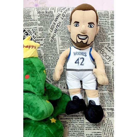 Gấu bông hình cầu thủ bóng rổ