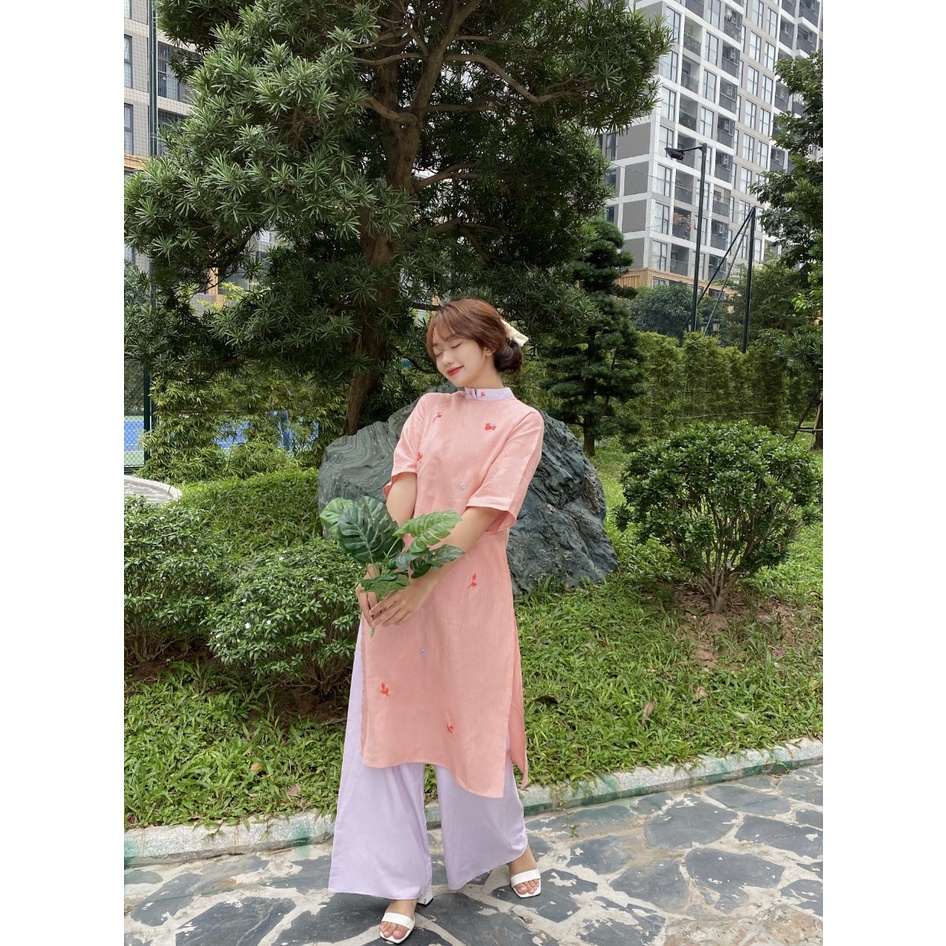 ÁO DÀI CÁCH TÂN HOA ĐÔNG LINEN THÊU TAY THỦ CÔNG
