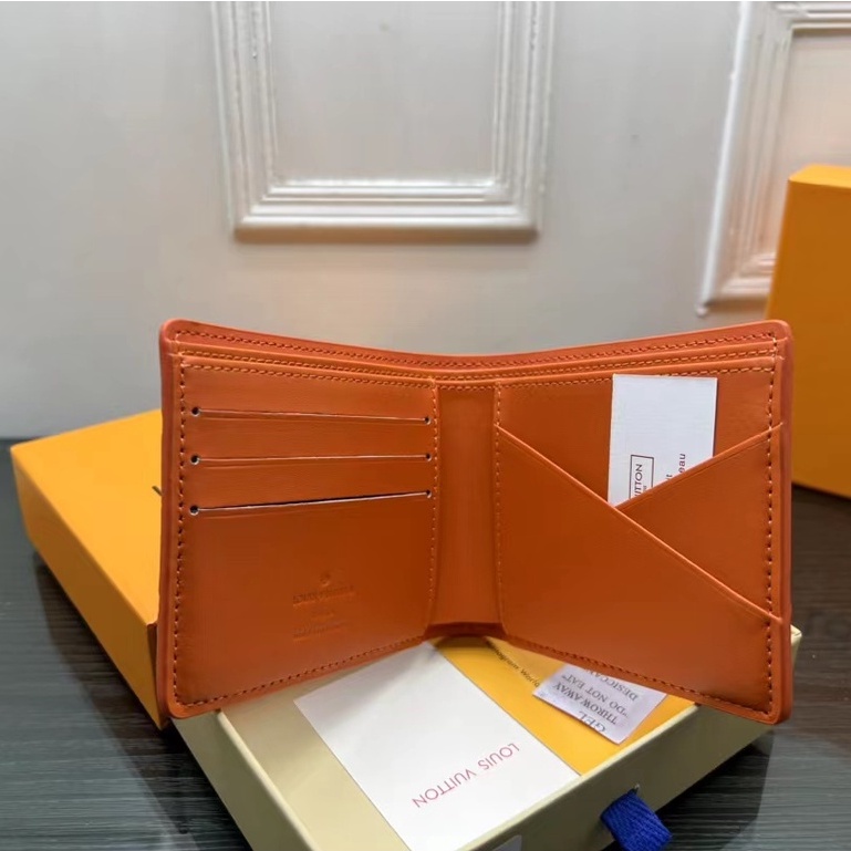 Ví Nam Louis Vuitton LVM81548 Màu Cam