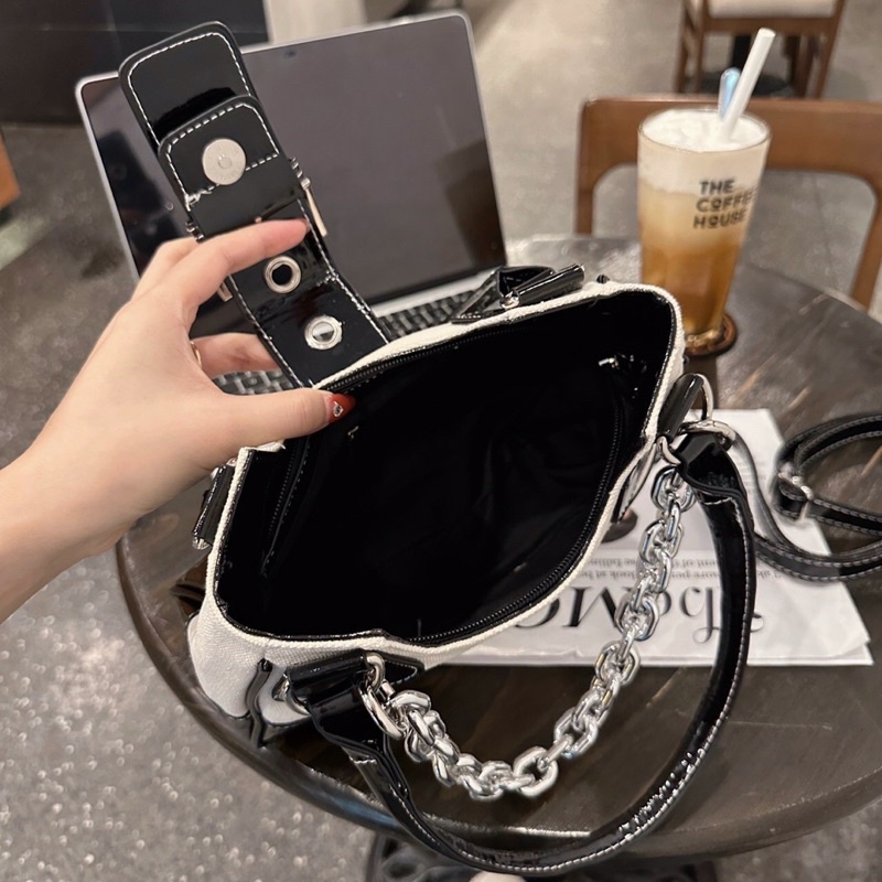 TÚI xách nữ thời trang thiết kế đẹp mắt hot trend đeo vai và đeo chéo (HÀNG CHUẨN)