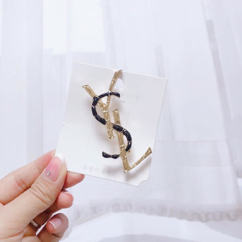 cài áo logo mới