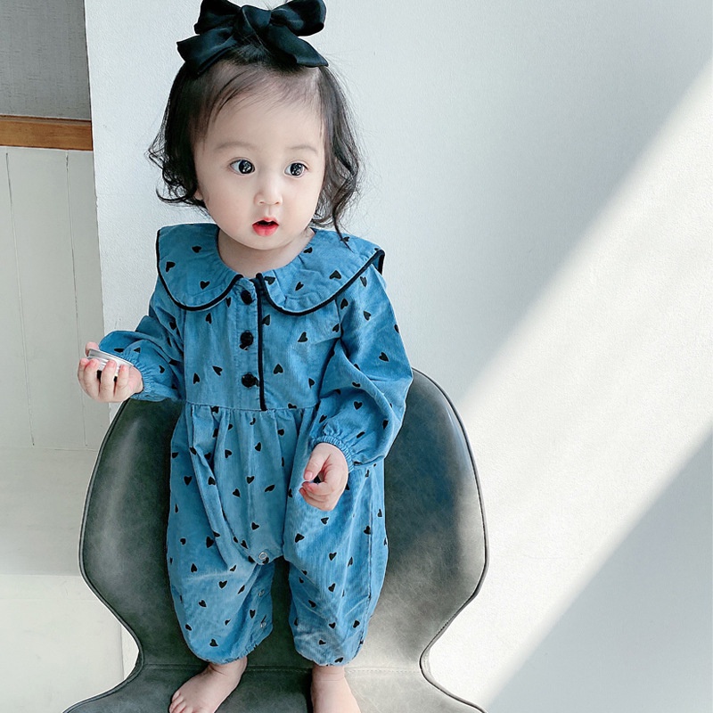 Áo liền quần trái tim cho bé gái đáng yêu