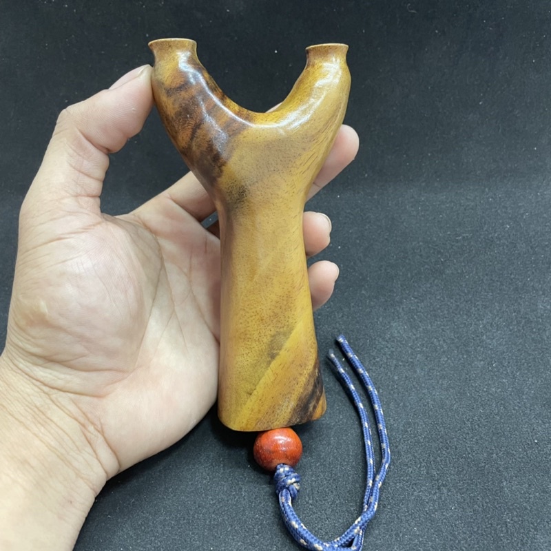 Ná cao su gỗ gụ đánh bóng phun sơn