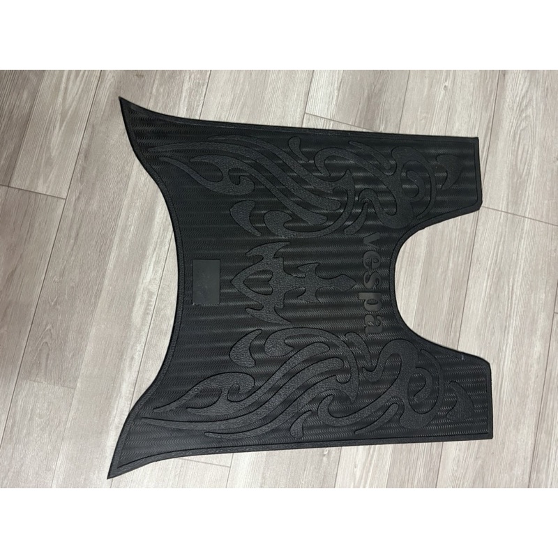 Thảm lót sàn xe điện Vespa loại cao su siêu êm chân