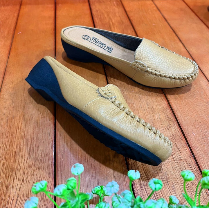 Sục nữ đế xuồng 5cm may mọi da bò màu vàng Trường Hải