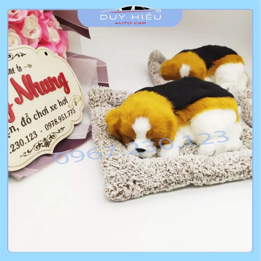 Cún con lông mượt khử mùi than hoạt tính trên ô tô 25cm