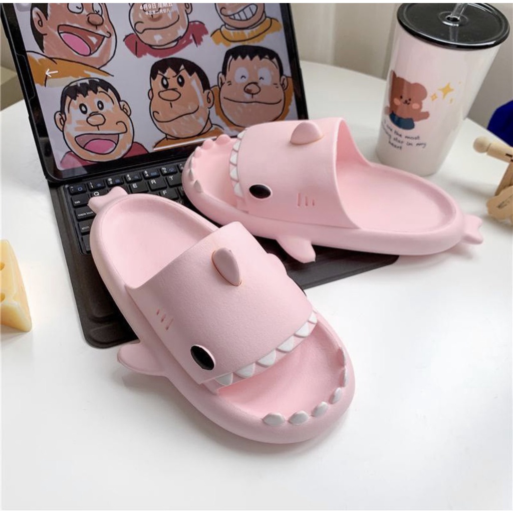 Dép cá mập cho người lớn đi trong nhà, ngoài trời dép siêu nhẹ đáng yêu chống trượt mới dành cho nam và nữ