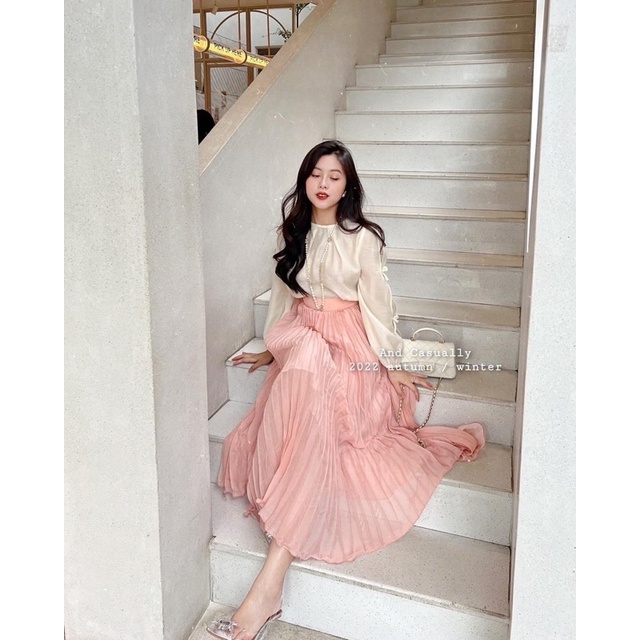 SET ÁO VOAN TRẮNG KHOÉT TAY THẮT NƠ CHÂN VÁY MIDI DẬP LY 🤎