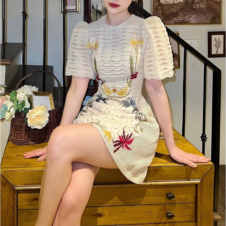 Hàng Mới Về Đầm Ren Ôm Eo Thêu Họa Tiết Xinh Xắn Thời Trang Mùa Hè Cho Nữ 1051