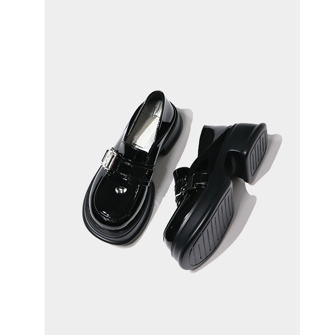 Giày Lười Da Đế Dày Mũi Tròn Phối Khóa Kim Loại Phong Cách Retro Cho Nữ