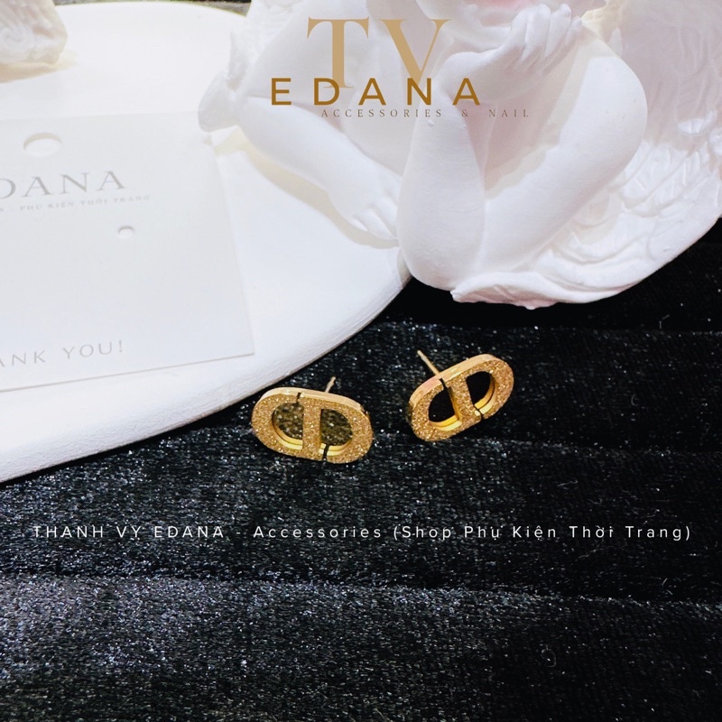 Bông tai CD nhỏ nhẹ nhàng, bông tai thương hiệu thời trang cao cấp