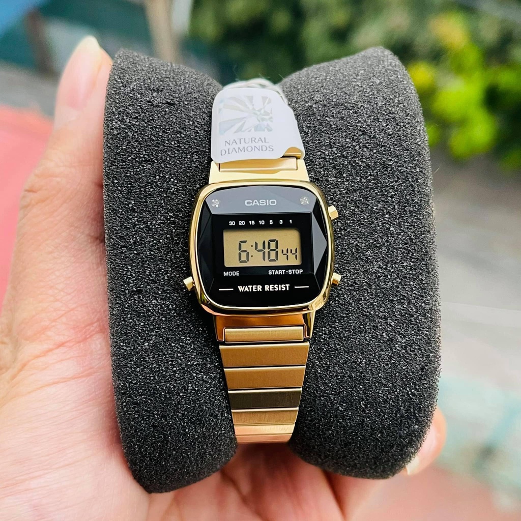 Đồng Hồ Nữ Casio LA670WGAD-1DF Dây Mạ Vàng - Mặt Vuông Đính Kim Cương Tự Nhiên - Bảo Hành Chính Hãng