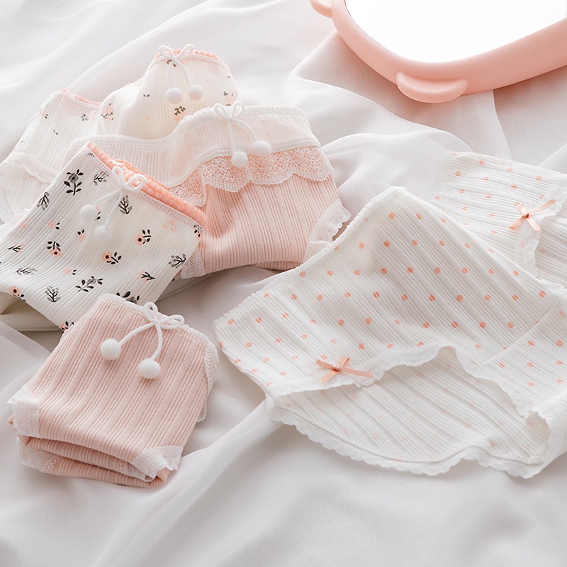 Quần lót nữ hoạ tiết hình hoa dễ thương chất liệu gân tăm cao cấo 321