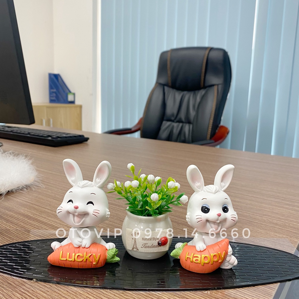 Tượng gia đình thỏ trang trí tablo ô tô. Tượng trang trí tablo, bàn làm việc hình ngộ nghĩnh, dễ thương