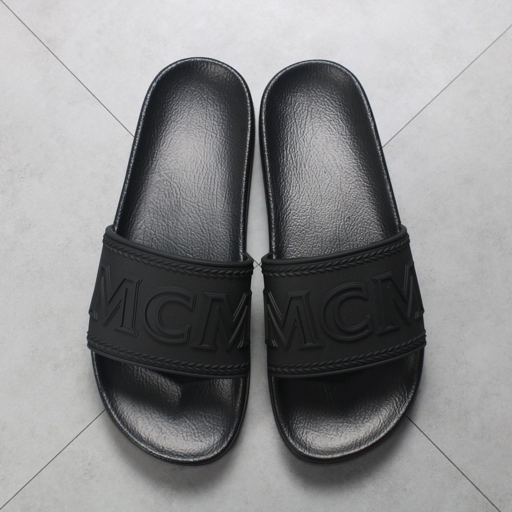 Dép quai ngang thể thao nam và nữ M.C.M