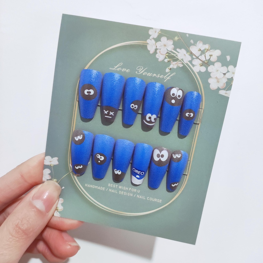 Bộ 24 Móng Tay Giả Trang Trí Nghệ Thuật