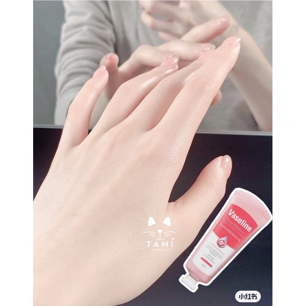 Kem Dưỡng Da Tay và Móng Tay Vaseline Deep Moisture Hand & Nail Cream