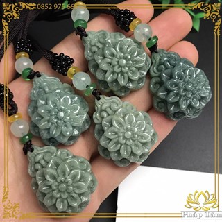 Mặt dây chuyền jadeite myanmar type a khắc hoa cúc mẫu đơn vân xanh lục bảo tự nhiên - tâm phong thủy