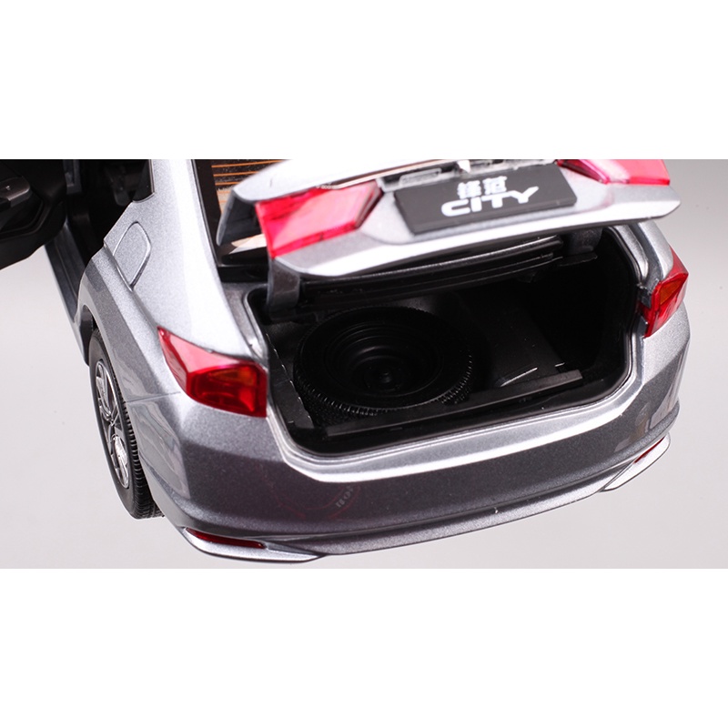 Mô hình xe Honda City tỉ lệ 1:18