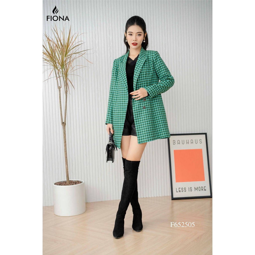 Áo khoác Fiona dáng ôm, cổ 2 ve cài vạt lệch F652505