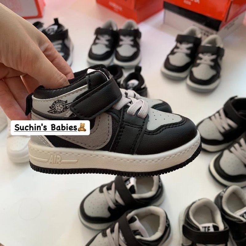 Giày thể thao da mềm cho bé Suchin