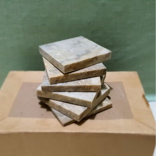đế frag gắn san hô(100% từ đá san hô tự nhiên)