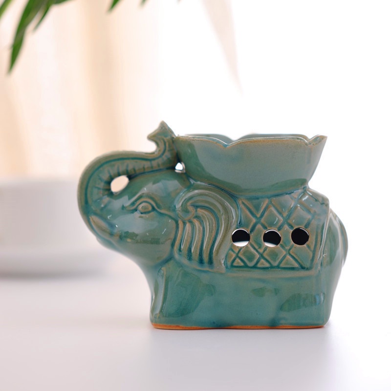 Đèn xông tinh dầu gốm sứ đốt nến Tealight mẫu voi hoa mai tráng men rạn cao cấp đẹp và sang trọng