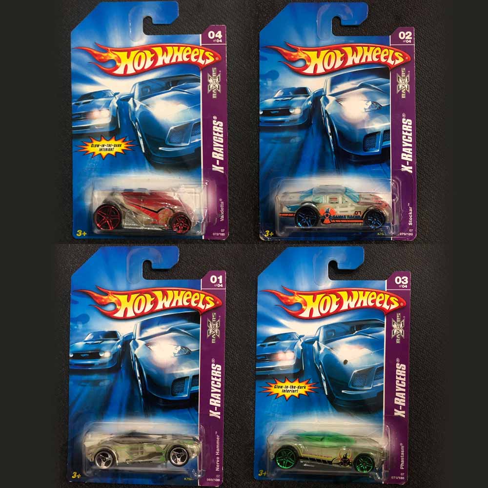 Bộ 4 xe mô hình Hot Wheels X-Raycers