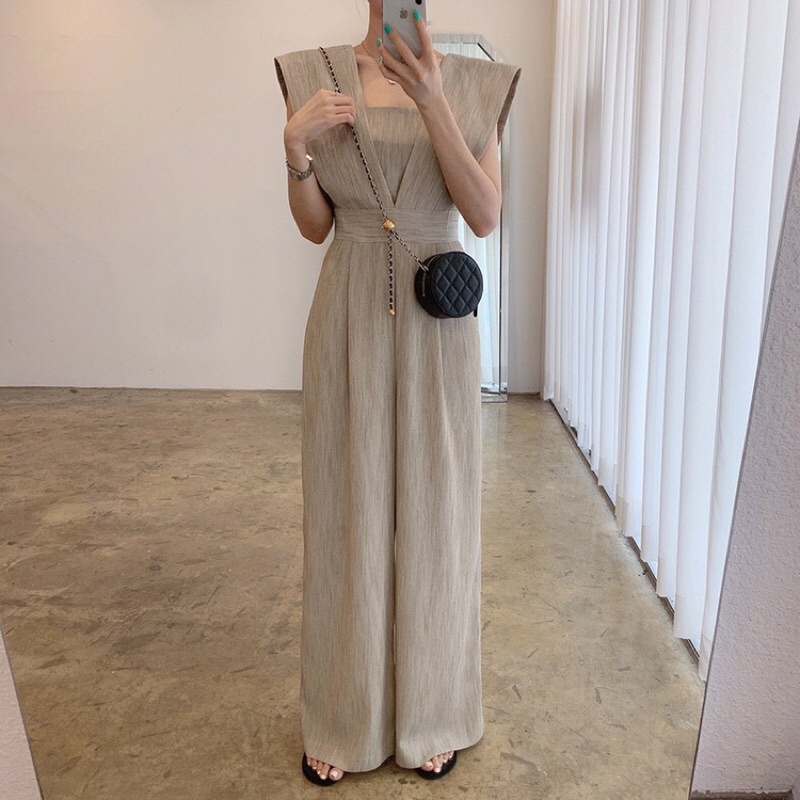 Jumpsuit áo liền quần màu xám be sang chảnh