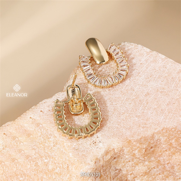 Bông tai nữ Eleanor Accessories chữ U viền đính đá phụ kiện trang sức sang chảnh độc đáo
