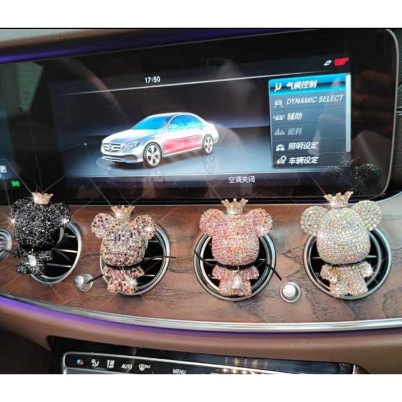 Gấu vương miện đính đá cài cửa gió xe ô tô trang trí nội thất xe trở nên lung linh - tặng kèm viên sáp thơm