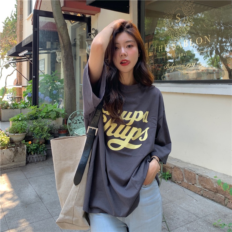 IELGY  IELGY Áo Thun Tay Ngắn Dáng Rộng In Chữ Phong Cách Mỹ Thời Trang Cho Nữ