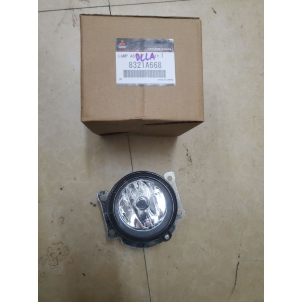 ĐÈN GẦM MITSUBISHI ATTRAGE (8321A668)