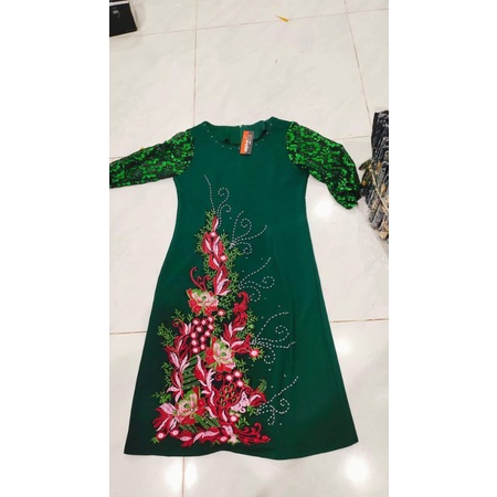 đầm body đá