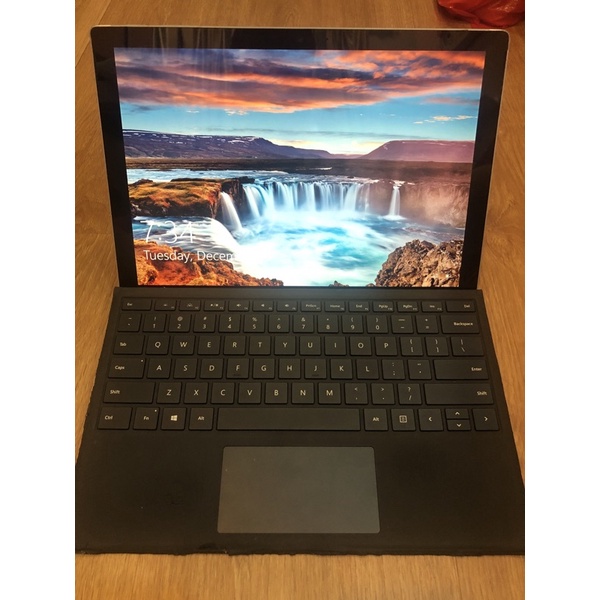 [Sale off] Surface Pro 5 / core i5 / Ram 4gb/ Ssd 128gb | BigBuy360 - bigbuy360.vn