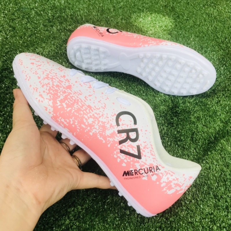 Giày đá bóng,giầy đá banh đã khâu Full đế size lớn đến bé,đá sân cỏ nhân tạo