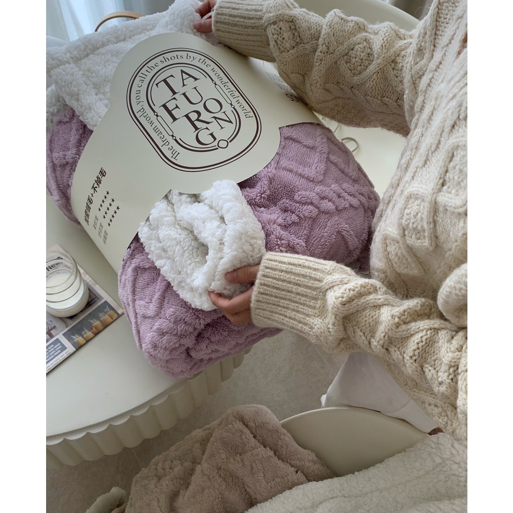 Chăn Lông Cừu Hoạ Tiết Vặn Thừng Phong Cách Scandinavian - Mùa Decor