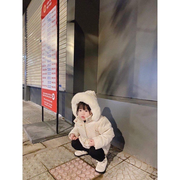 Áo khoac parka lót lông màu kem cho bé