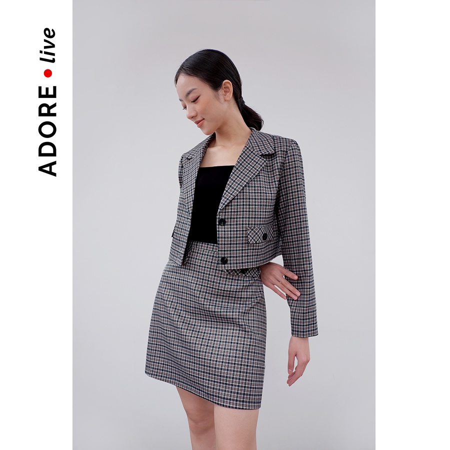 Áo khoác blazer 6 màu chất liệu tuýt si crop 2 khuy 2LBL3019 ADORE DRESS